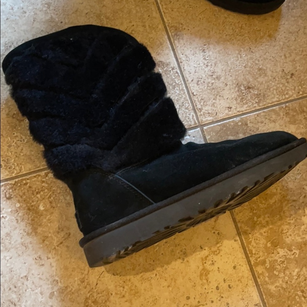 Ugh Boots - Picture 2 of 4